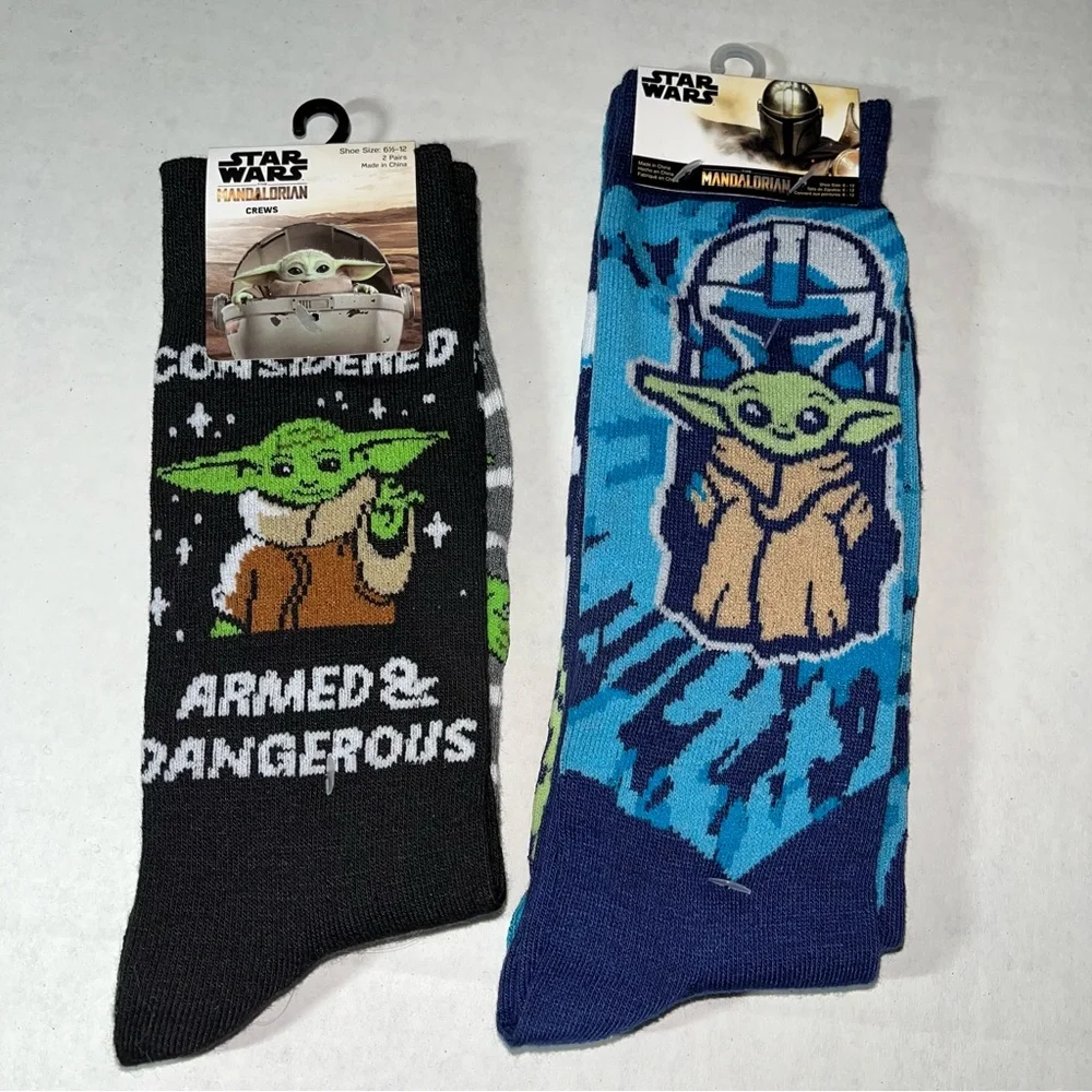 Star Wars Mandalorian 2 Pairs of Crew Socks 2 Pairs Knee High‎ New with Tags